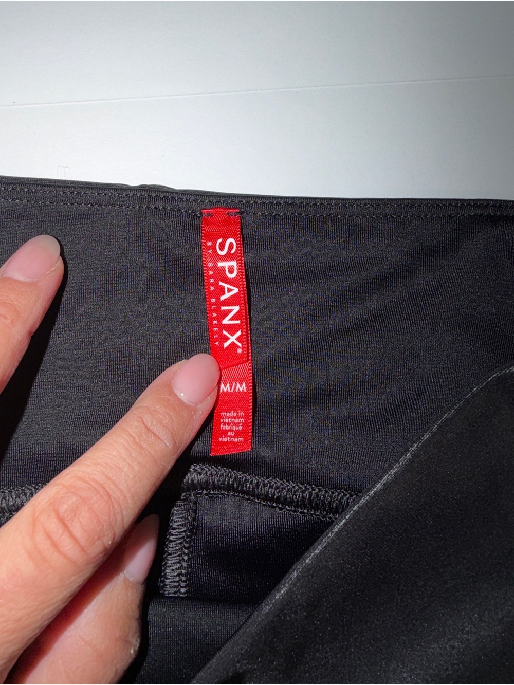 SPANX Black Leggings with Red Branding Tag - Picture 3 of 4